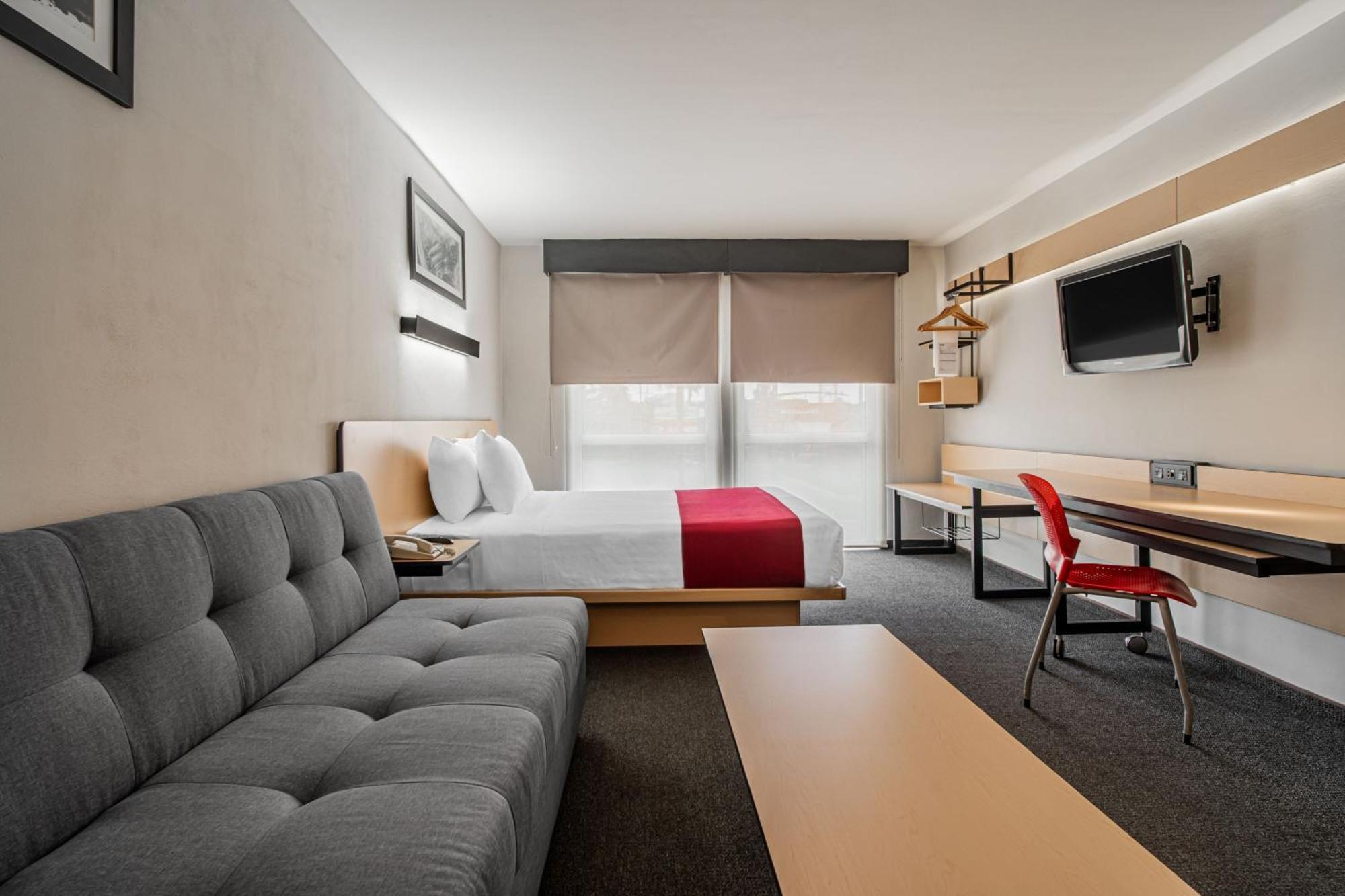 ซิตี้ เอ็กซ์เพรส เกเรตาโร ฮูริกา Hotel ภายนอก รูปภาพ