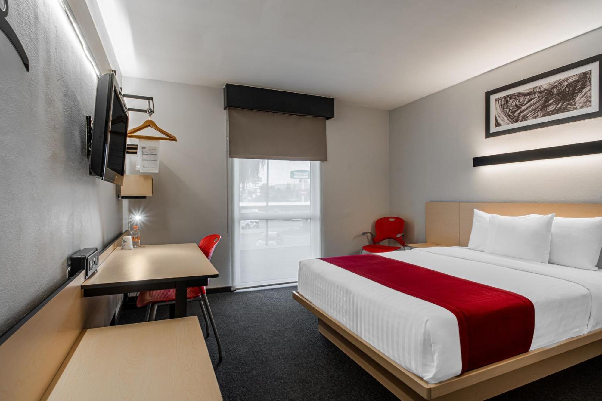ซิตี้ เอ็กซ์เพรส เกเรตาโร ฮูริกา Hotel ภายนอก รูปภาพ