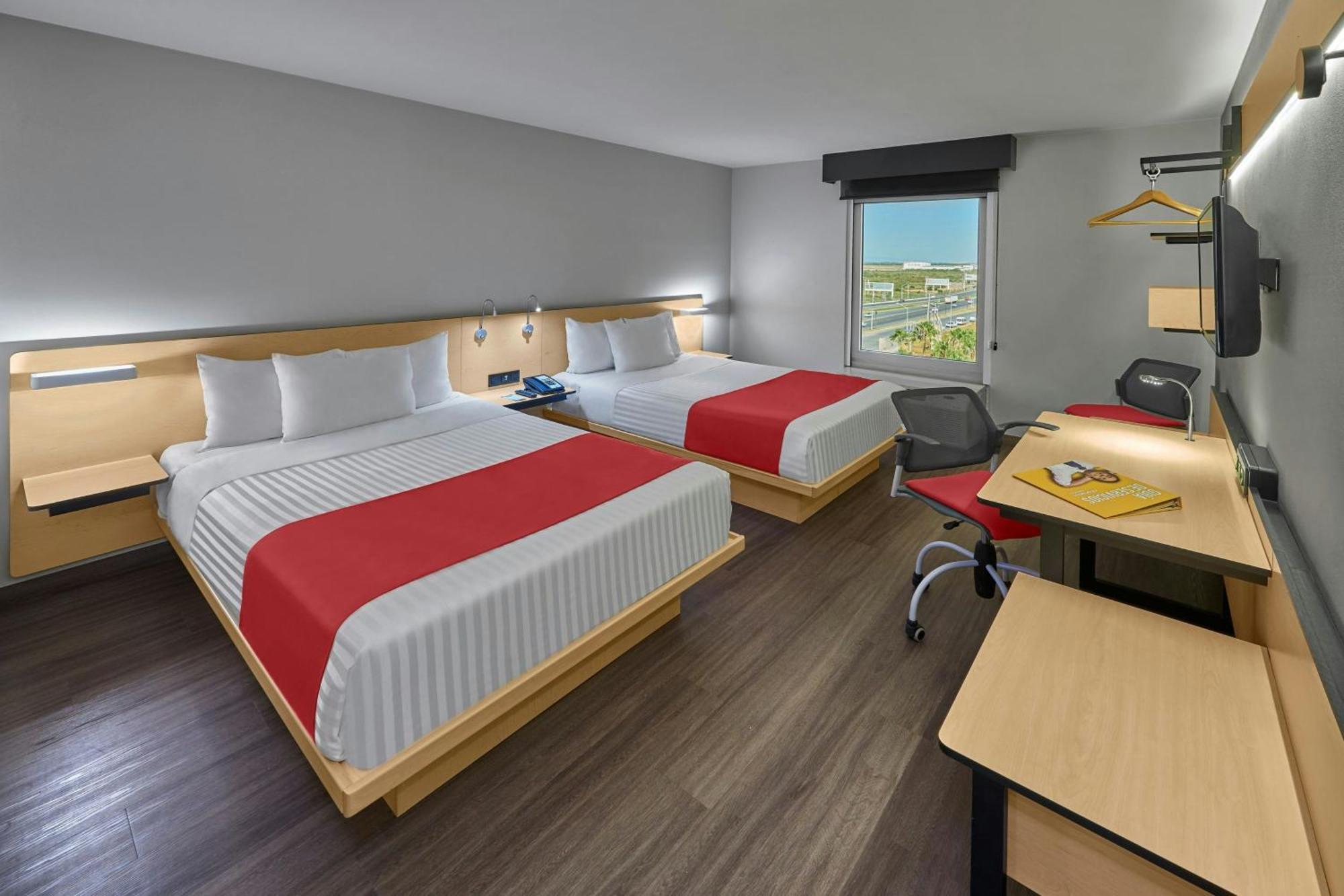 ซิตี้ เอ็กซ์เพรส เกเรตาโร ฮูริกา Hotel ภายนอก รูปภาพ